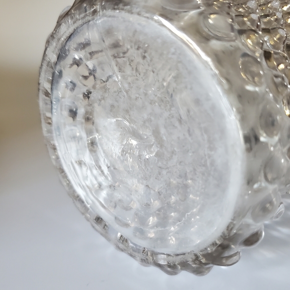 1890s "Dewdrop" Clear Hobnail Decanter w/ Handle by Model Flint Glass Co - Picture 7 of 14